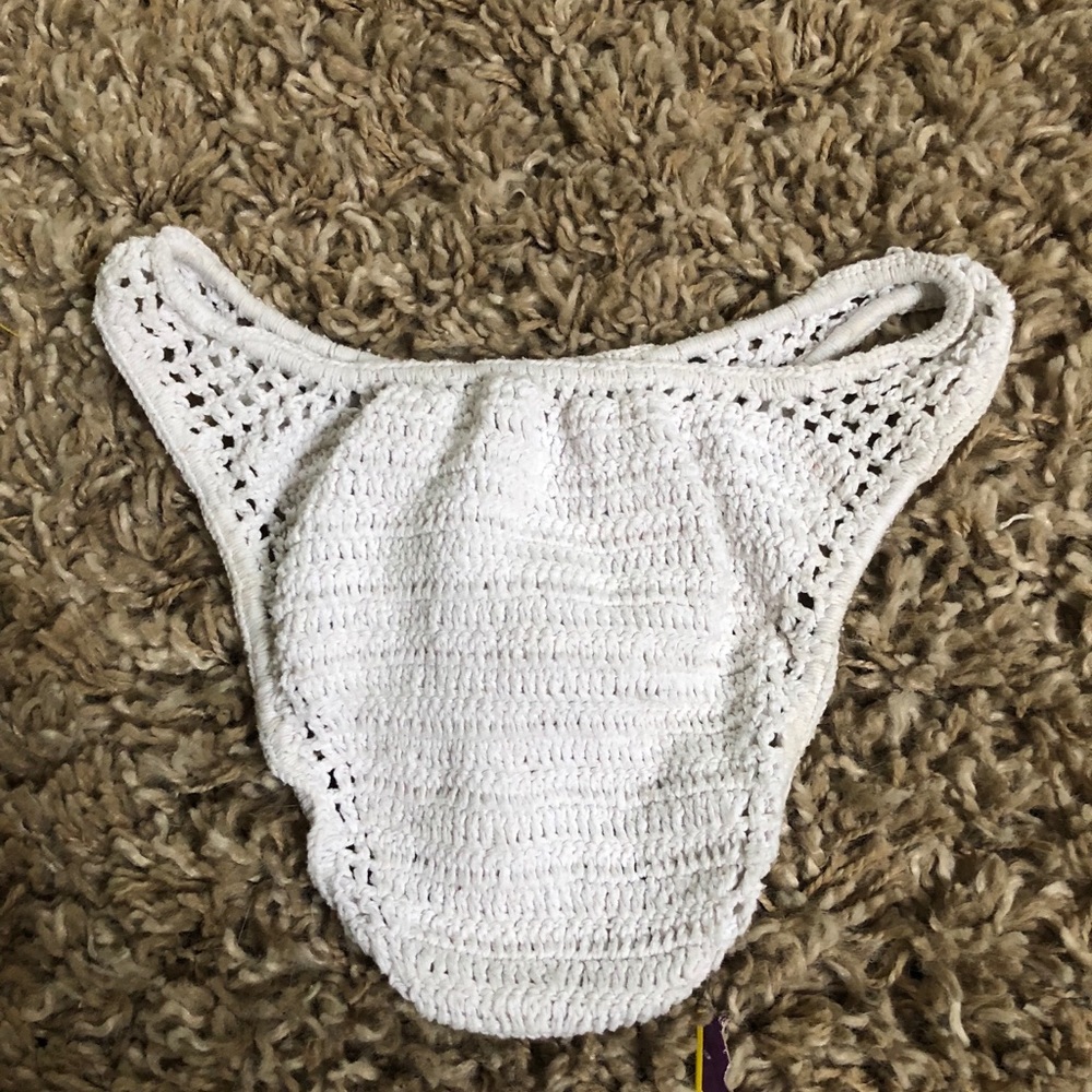 Andi Bagus crochet white suit - Picture 5 of 5